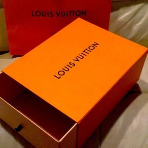 COPY - Louis Vuitton large pull out shoe box & paper bag